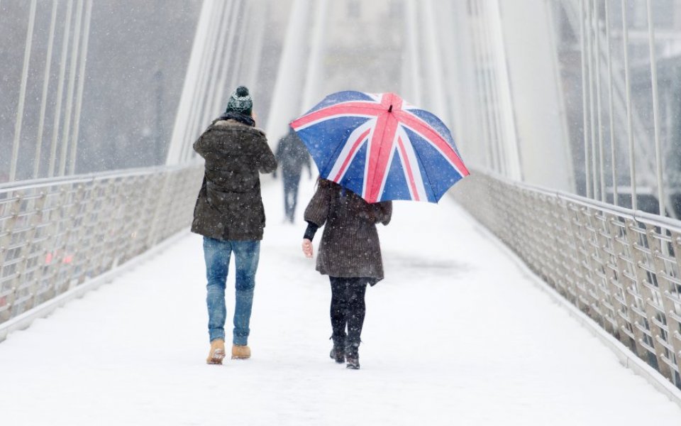 London Weather Snow Forecast By Met Office For The Weekend Throughout