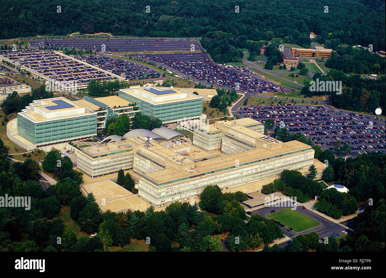 Mclean Virginia Usa 1991 Aerial View Of The Cia Headquarters