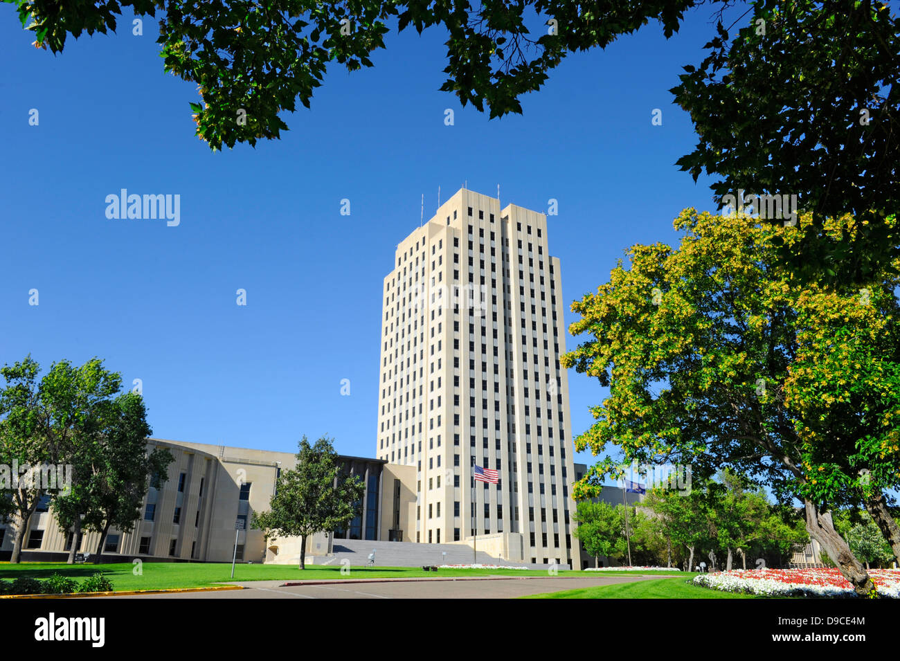 North Dakota State Capitol Bismarck Nd Stock Photo Alamy