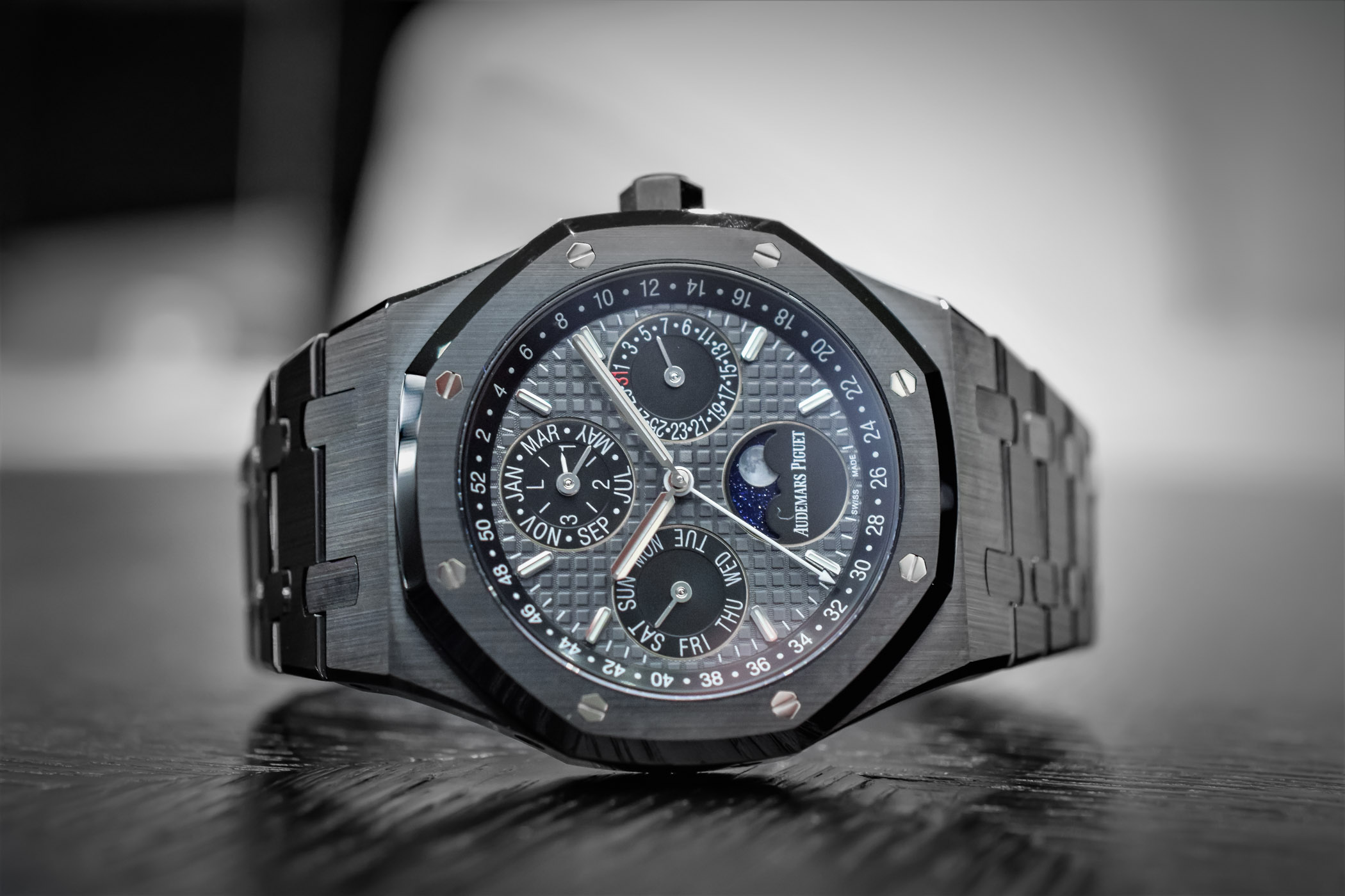 What Are High End Watches? Luxury Timepiece Guide