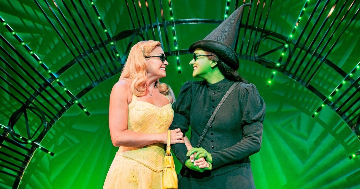 Wicked London Tickets Apollo Victoria Theatre Official